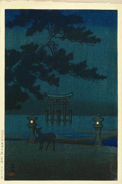 Hazy night at Miyajima - Oboroyo (Miyajima)